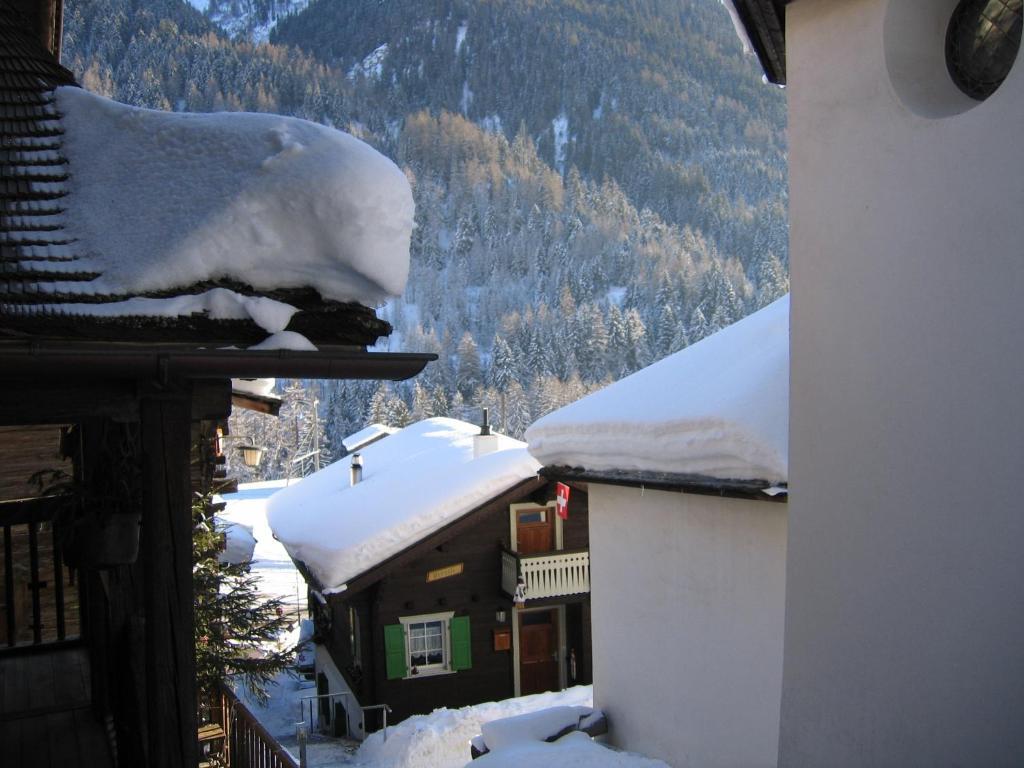 Hotel-Restaurant Drei Tannen Bellwald Dış mekan fotoğraf