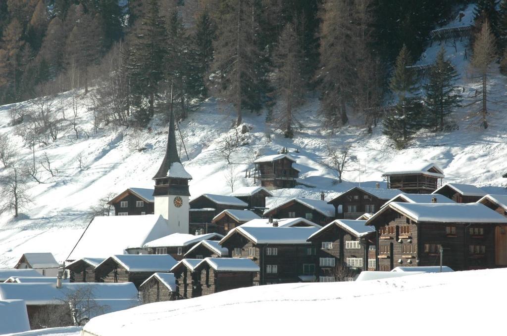 Hotel-Restaurant Drei Tannen Bellwald Dış mekan fotoğraf